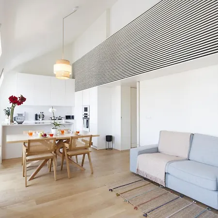 Magnifico Com Wc Privativo Augusta Street Lisboa